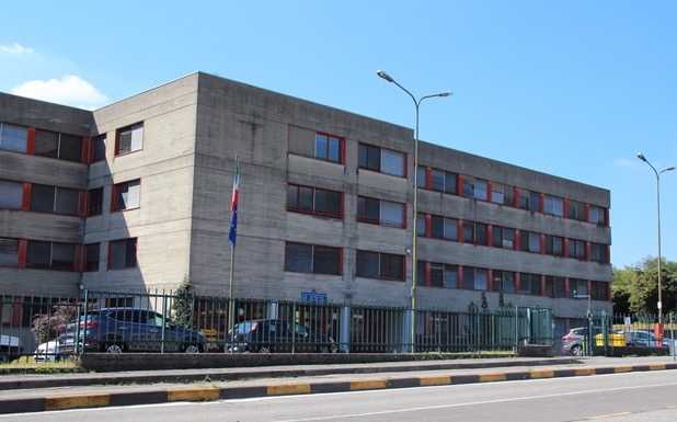 Merate. Computer rubati a scuola, gli studenti lanciano una raccolta fondi