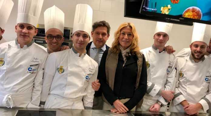 CFPA Casargo, visita dell’assessore regionale Melania Rizzoli Lecconotizie CFPA Casargo visita dell'assessore Melania Rizzoli 800x400