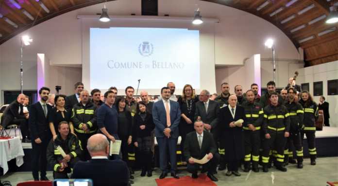 Bellano premia i suoi benemeriti: Alborella d’Oro per i pompieri