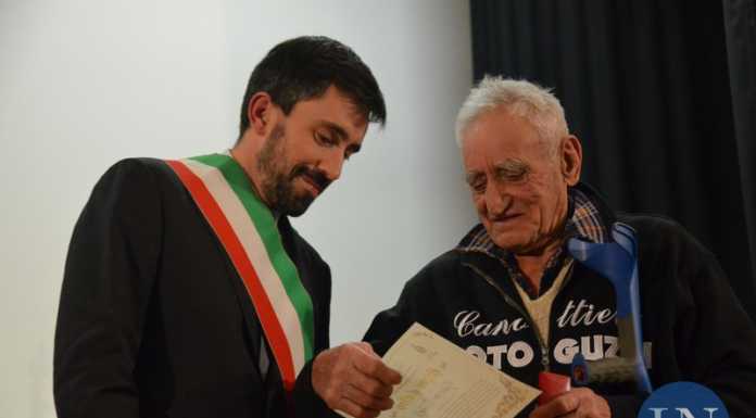 Mandello. Comincia la ‘caccia’ ai benemeriti del 2023 benemeriti civiche benemerenze mandello