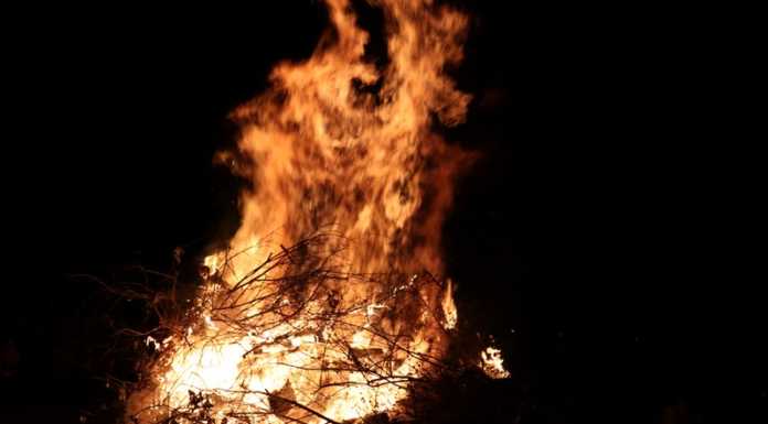 Qualità dell’aria: da Regione Lombardia deroga per i falò storici
