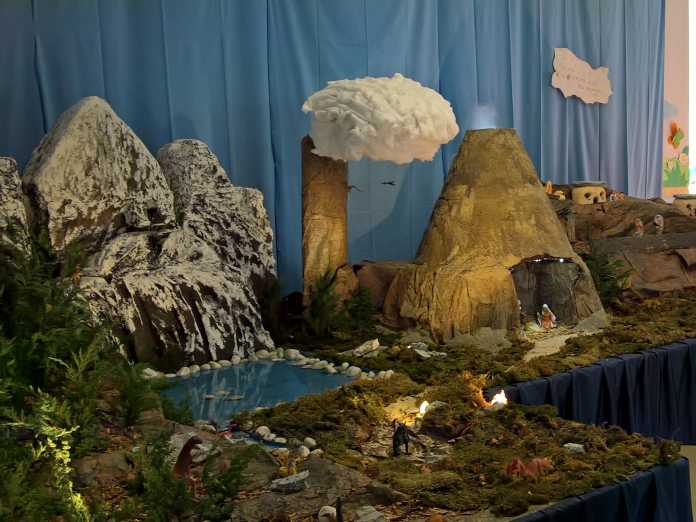 presepe preistoria scuola gavazzi valmadrera 800x600 presepe preistoria asilo gavazzi valmadrera