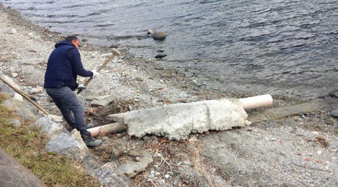 Pescate, chiusi e murati gli scarichi abusivi sul lago