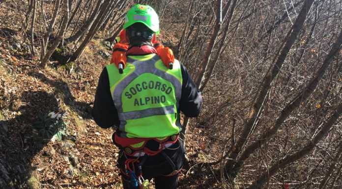 Uomo di 69 anni muore su un sentiero, intervento del Soccorso Alpino