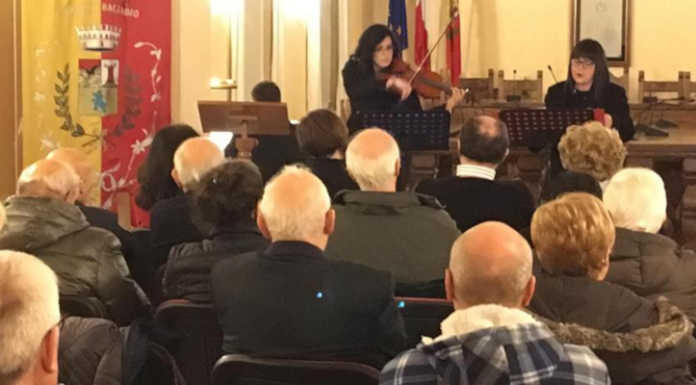 Tributo al dolore: Ballabio abbraccia le famiglie dei deportati