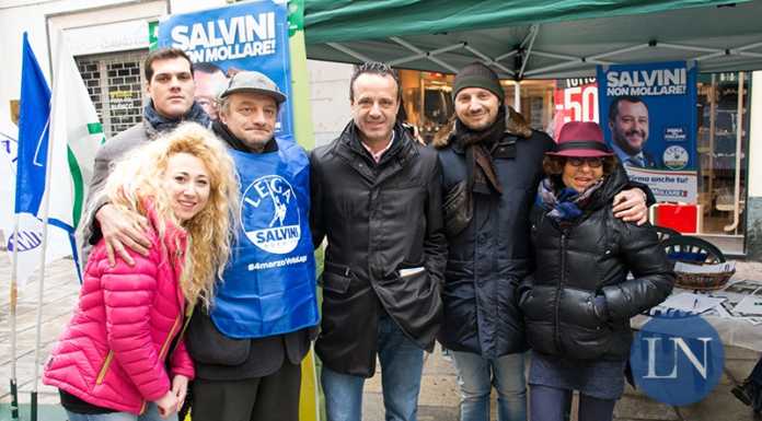I gazebo della Lega: “Tante firme a sostegno di Matteo Salvini”