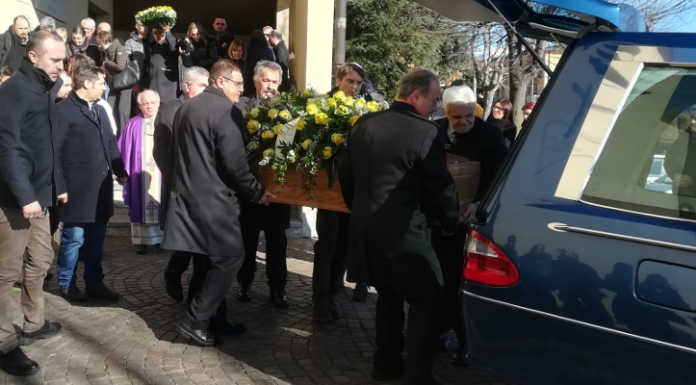 Il Signore delle Cime per l’ultimo saluto a Diego, morto sulla neve a Valfurva