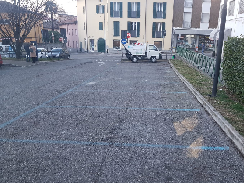 Parcheggio via F.lli Calvi Calolziocorte