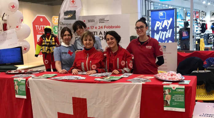 La Croce Rossa di Lecco continua la raccolta fondi