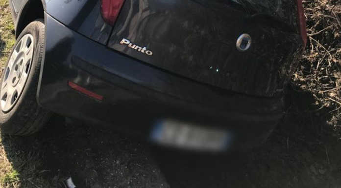 Santa Maria Hoé, auto finisce nel fossato. Incolumi gli occupanti