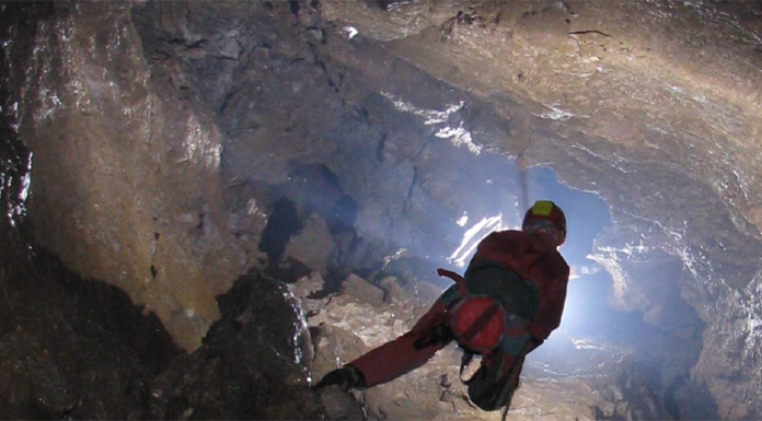 Studio nelle grotte della Grigna grazie a LRH, università e enti
