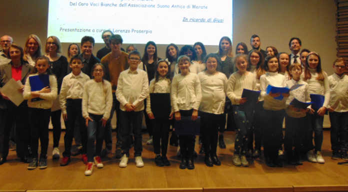 Merate, studenti e piccoli coristi per la giornata mondiale della poesia