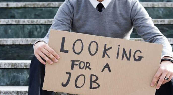 Lavoro: 2018 anno negativo, calano gli occupati a Lecco