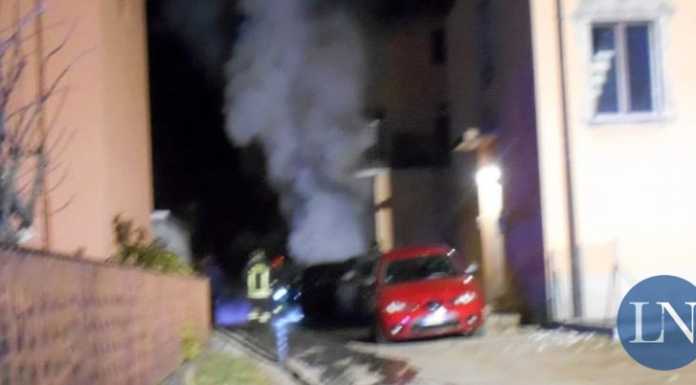 Ancora due auto a fuoco, questa volta a Dolzago