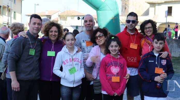 Oltre 600 al via. La “camminata del papà” a Sala è da record