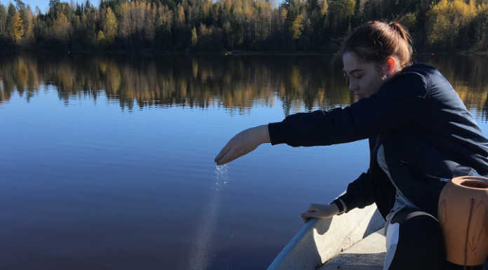 Un’area per spargere le ceneri dei defunti nell’Adda, la proposta di Cambia Calolzio