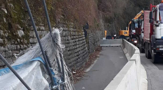 Bellano. Riaperta la Sp72 in località Tre Madonne, si viaggia a senso unico alternato