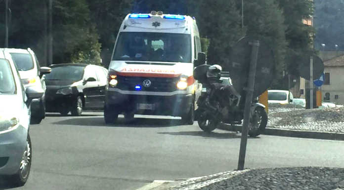 Incidente in corso Matteotti. Coinvolta una motocicletta, nessun ferito grave