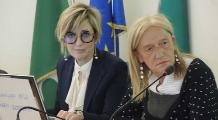 Badanti: crescono le richieste (e le assunzioni). I dati