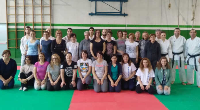Merate. Trenta donne allo stage di autodifesa