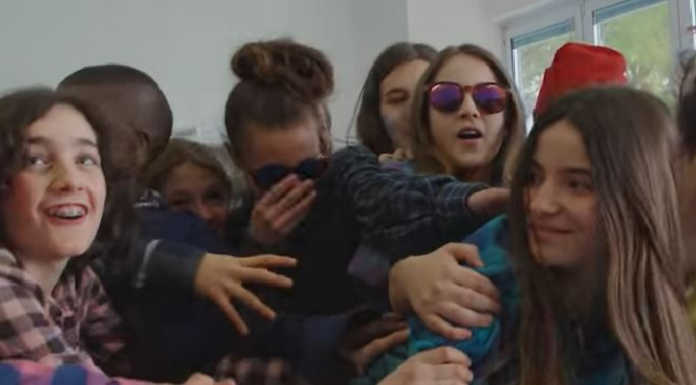 I giovani pensano al futuro: il nuovo video del gruppo Geco per una scuola Stoppani più “eco” video ragazzi stoppani raccolta differenziata
