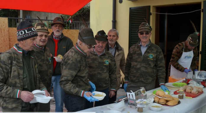 Calolziocorte, domenica torna la tradizionale taragnata con gli Alpini