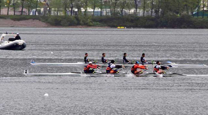 Canottaggio. Gli inglesi della King School vincono il 5° trofeo “Città di Pescate”
