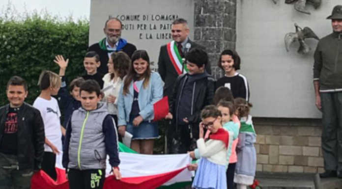 Lomagna, rubano le bandiere tricolore, ma non rovinano il 25 aprile