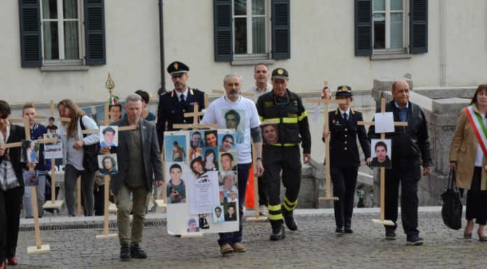 Per le vie delle croci, da 13 anni in cammino per ricordare le vittime della strada