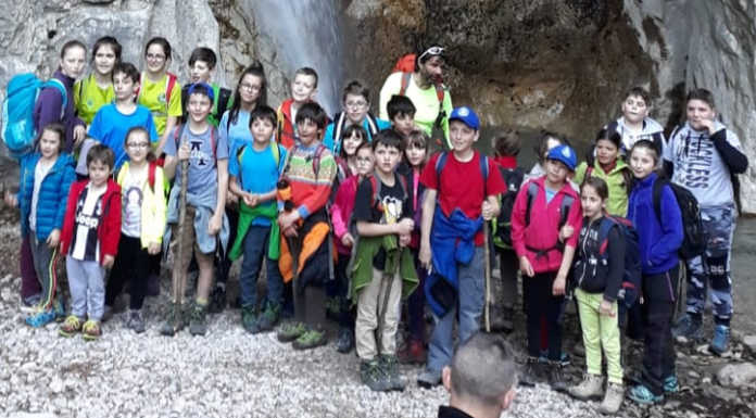 Cai Ballabio: i ragazzi dell’Alpinismo Giovanile alla cascata di Cenghen