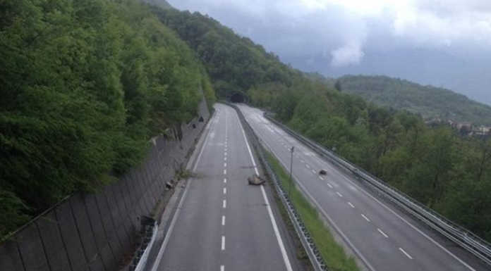 SS36 chiusa, oggi la messa in sicurezza del versante franato