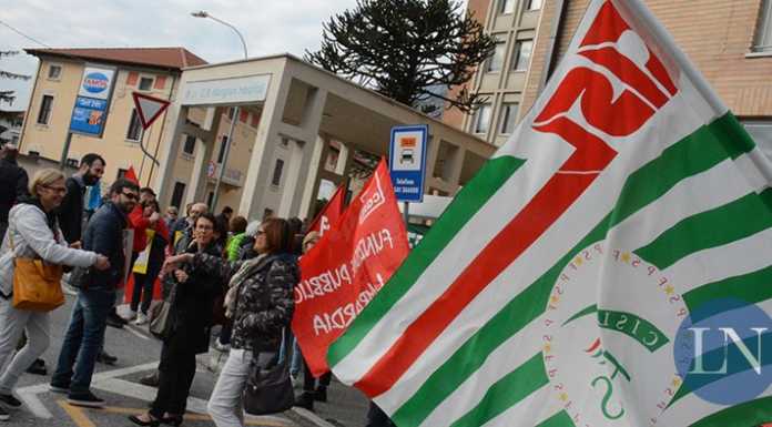 Sanità privata. Contratti fermi da 12 anni, proteste davanti alla Mangioni