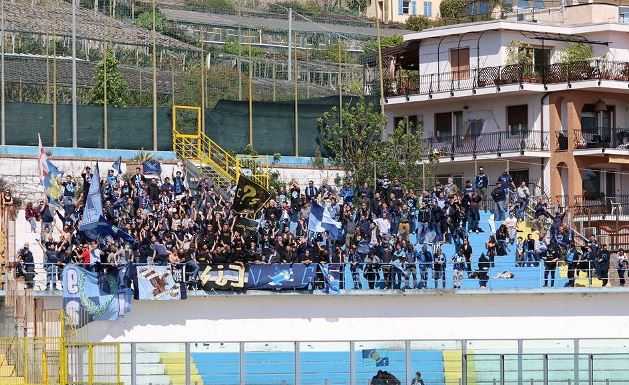 25esimo successo per la Calcio Lecco. La Sanremese cede 2-0 come all’andata I tifosi della Calcio Lecco giunti in gran numero a Sanremo