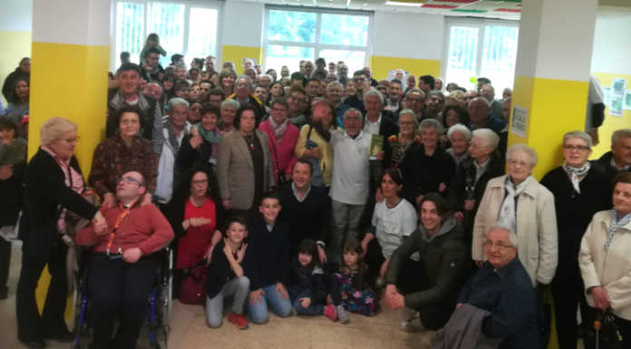 Merate, la carica dei 200 al pranzo di vicinato del Comitato Viale Verdi