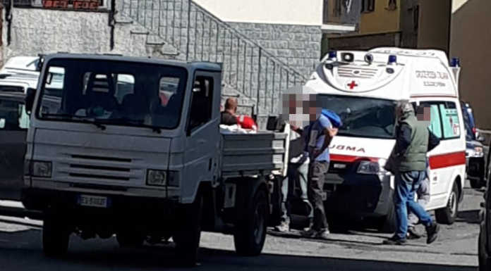 Moto contro autocarro, incidente a Premana. Ferito un 18enne