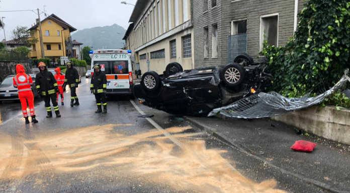 Vento e incidenti stradali, nottata di lavoro per i Vigili del Fuoco