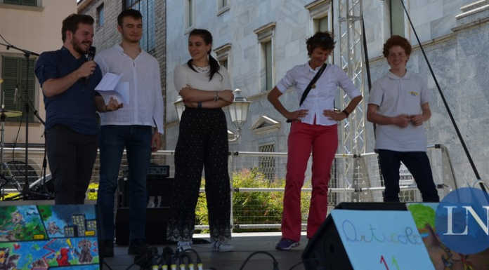 Le scuole lecchesi scendono in piazza per la Festa dello Studente