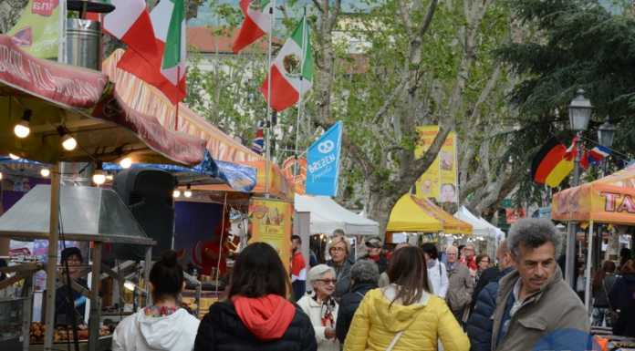 Lecco. Arriva il Mercato Europeo, nel fine settimana sul lungolago mercato europeo