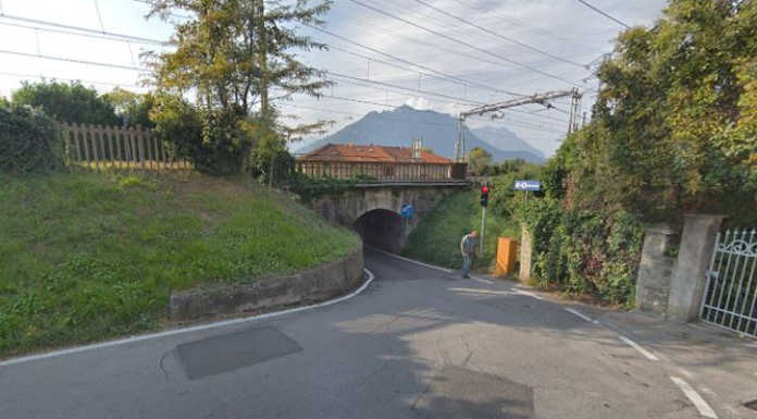 Vercurago. Verifiche sul sottopasso di via Venezia, incontri con Rfi per il passaggio a livello via venezia vercurago