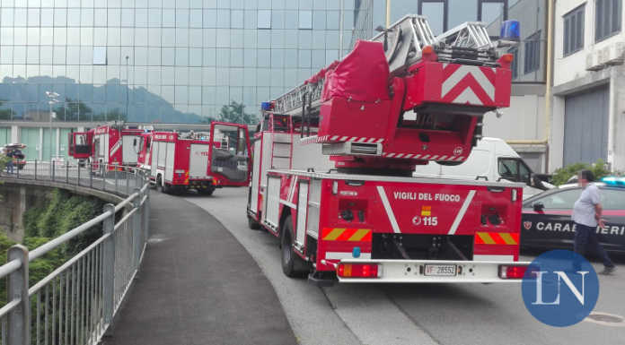 Lecco, esplosione in Tribunale: due ustionati