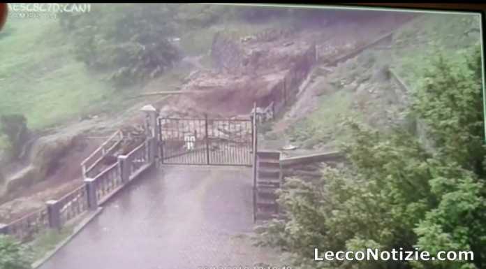 VIDEO ESCLUSIVO – L’onda di fango scende verso Premana, il momento esatto