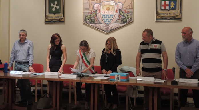 Oggiono, con il giuramento al via il primo mandato di Chiara Narciso
