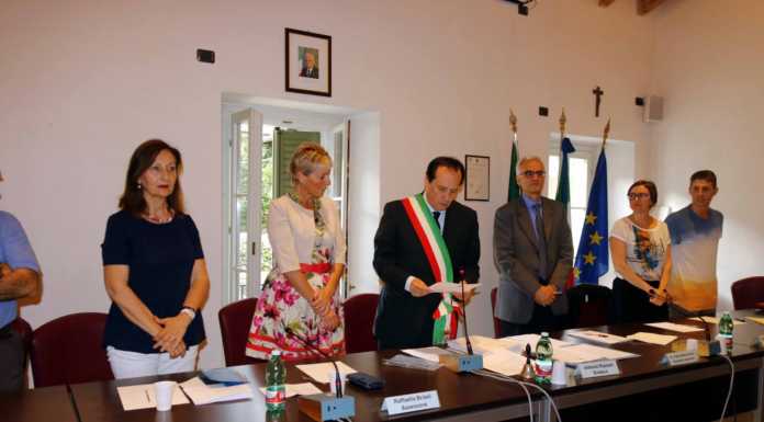 Valmadrera vara il piano allo studio, lievi rincari per i buoni pasto