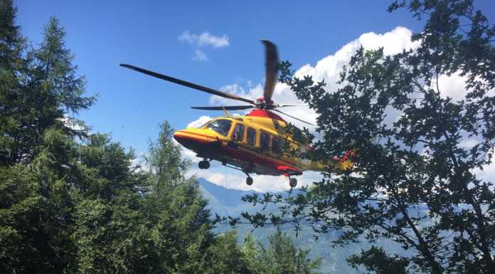 Infortuni in montagna, due escursionisti soccorsi a Pian Sciresa e Cainallo elisoccorso