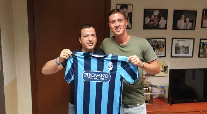 Ecco i primi botti del mercato: a Lecco sbarcano Bacci, Chinellato, Giudici e Marchesi La presentazione di Matteo Chinellato (credit foto Calcio Lecco 1912)