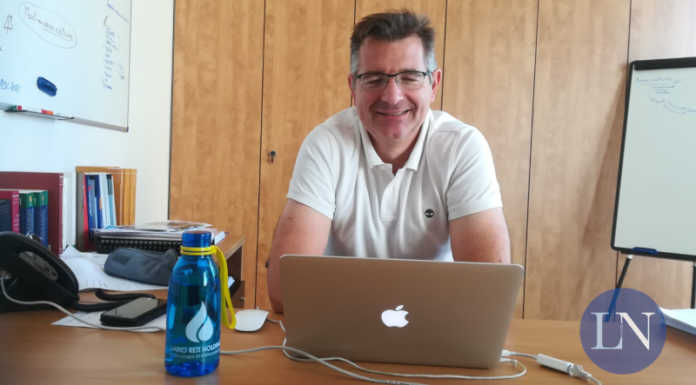 Merate, bicchieri di carta, borracce e dispenser: la sfida plastic free parte dal Comune