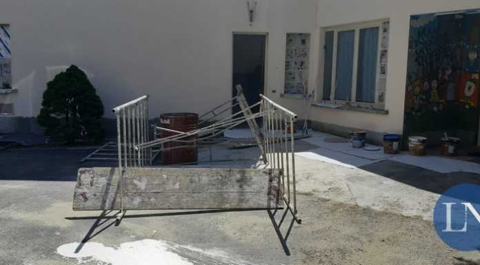 Cade da un’impalcatura, paura per un operaio alla materna di Santo Stefano