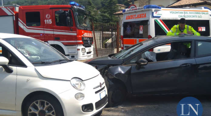 Incidente tra due auto a Calolziocorte. Ferite due persone