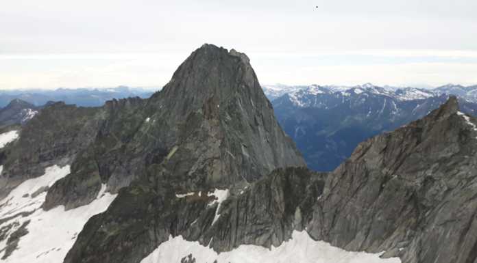 Valmasino. Bloccato su una parete a 3mila m di quota. Salvato valmadrerese
