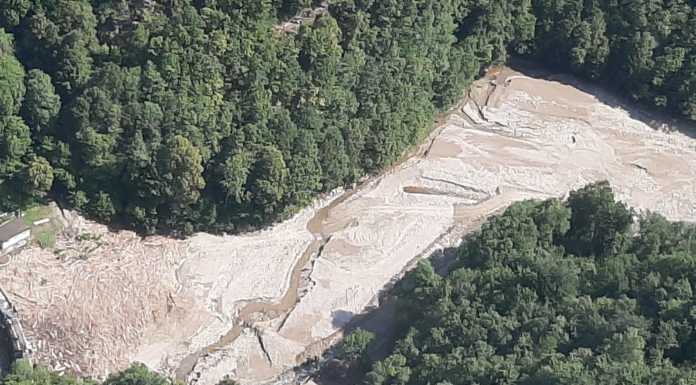 Cassinelli: “La diga è piena di fango e legna. Così rischiamo ancora”